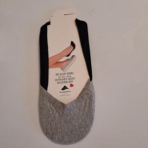 Peds No-Show Liner Socks Gray Heather with Black Trim, No-Slip Heel Lycra